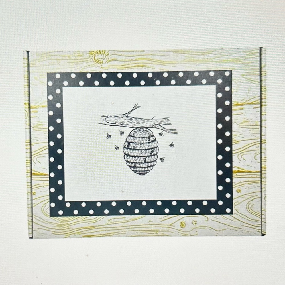 Bee Baby Gift Set - Picture 2 of 8